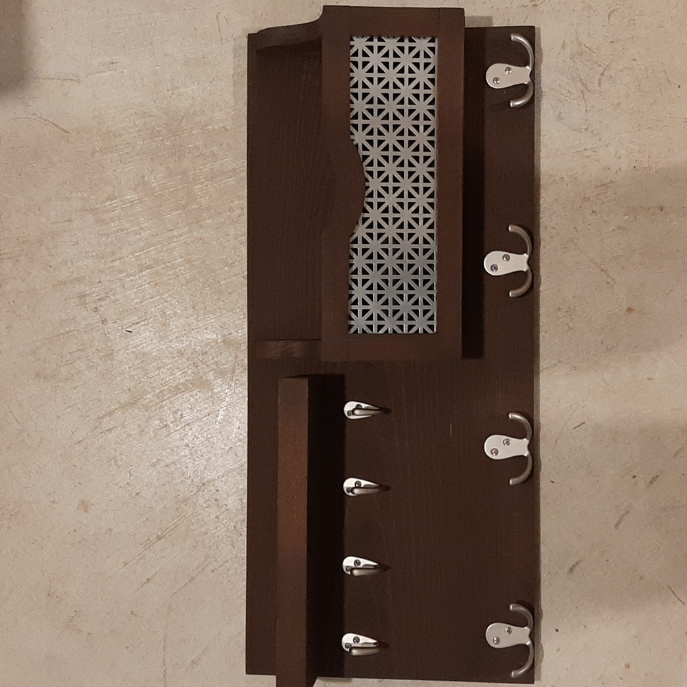 Entry Way Organizer